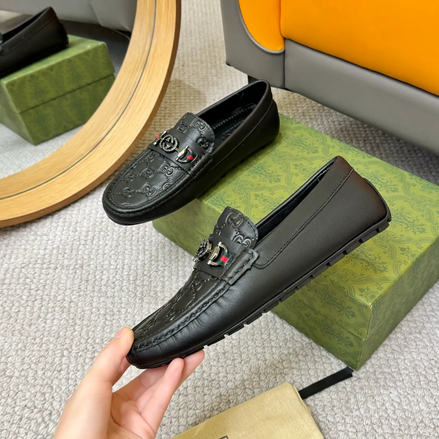Men's shoes 💰420 (Yangli) Gucci* - the top version of Gucci classic beanie shoes! It is made of imported original cowhide and has a comfortable first layer of sheepskin lining! Original wear-resistant rubber outsole! High quality products! Size 38-46, with shoe dial, cloth bag, card